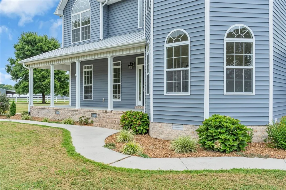 4662 Murfreesboro Hwy Manchester, TN 37355