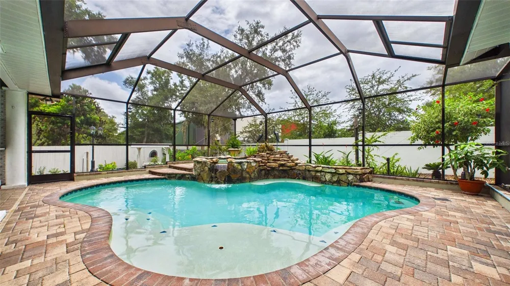7225 RIVER FOREST LANE Temple Terrace, FL 33617