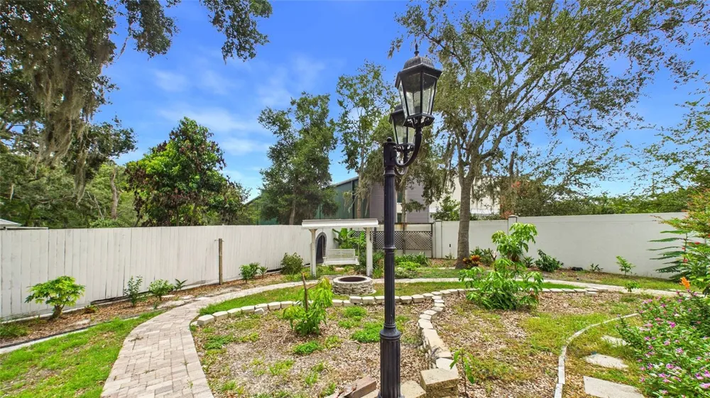 7225 RIVER FOREST LANE Temple Terrace, FL 33617