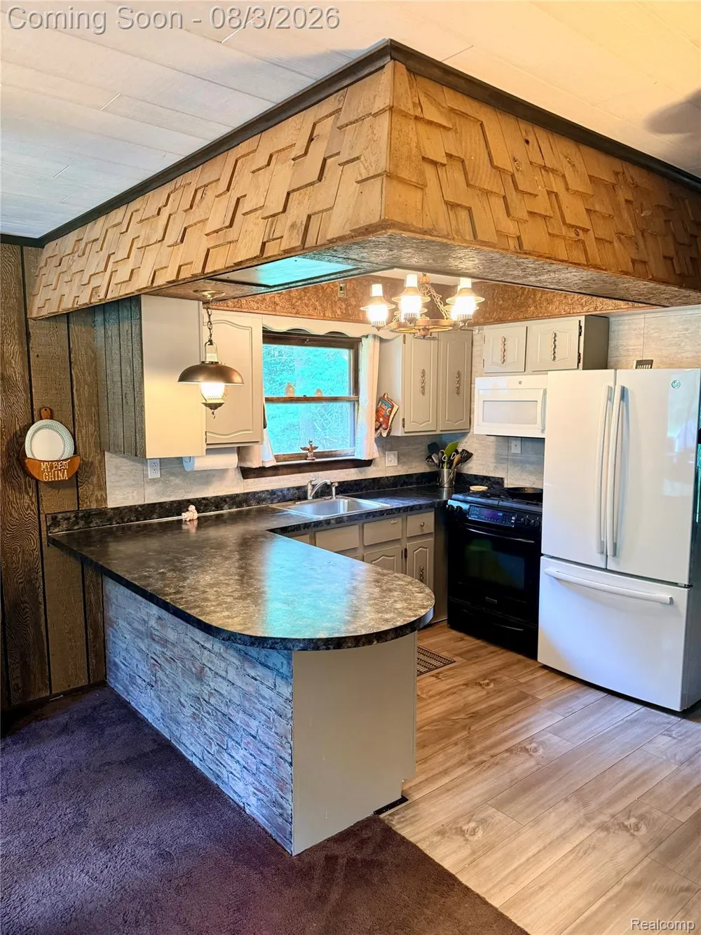 2830 River Ridge Road Bourret Township, MI 48610