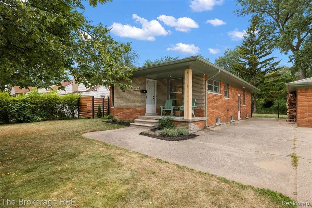 26515 Northeastern Highway Madison Heights City, MI 48071