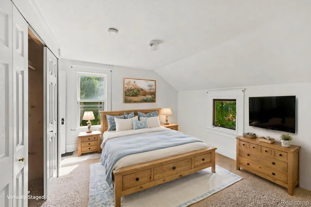 10266 Hegel Road Atlas Township, MI 48438