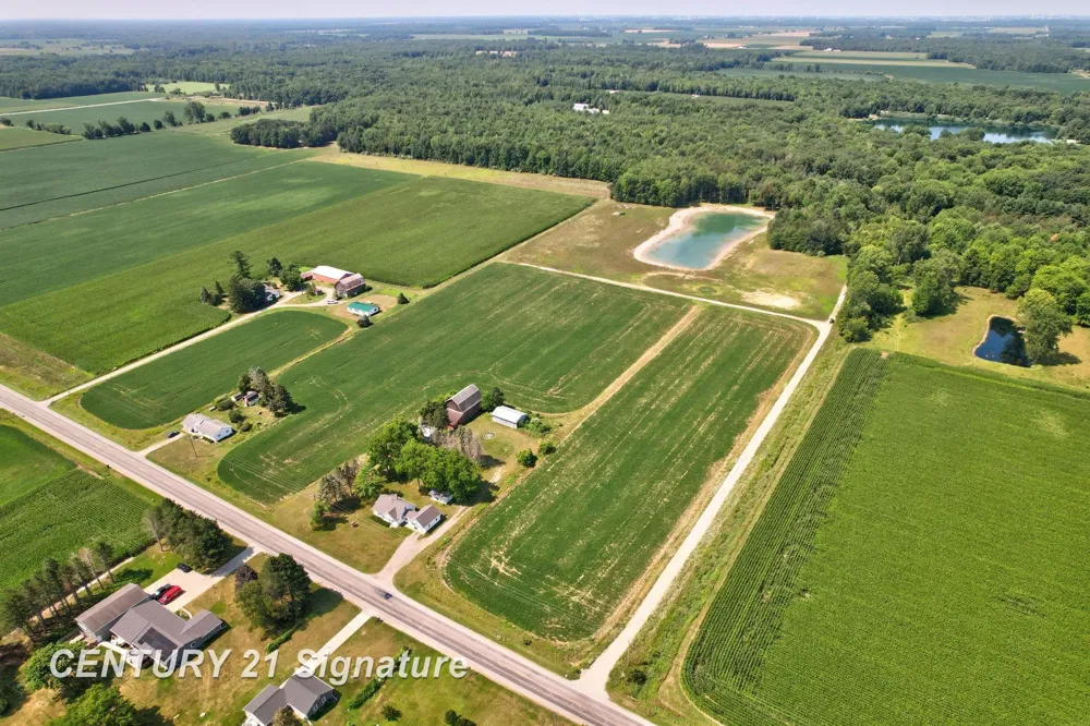 2250 S Hemlock Road Fremont Township, MI 48626