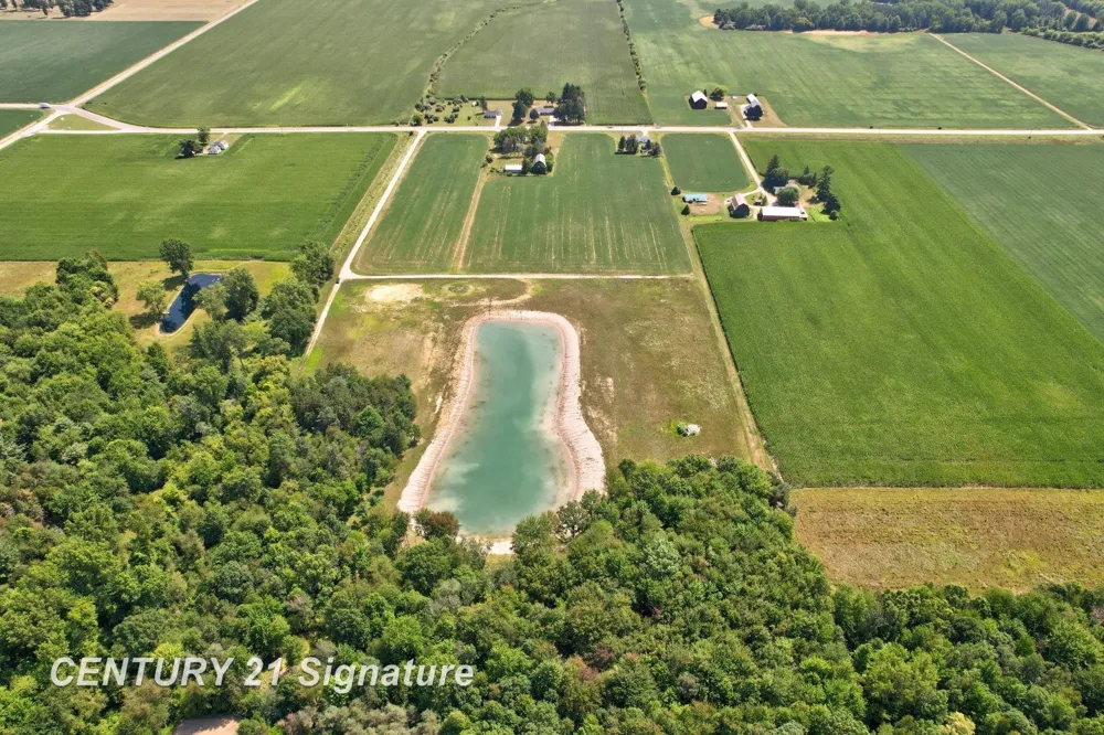 2250 S Hemlock Road Fremont Township, MI 48626