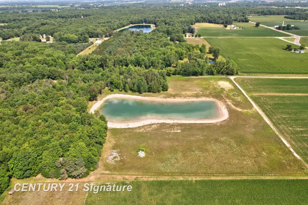 2250 S Hemlock Road Fremont Township, MI 48626