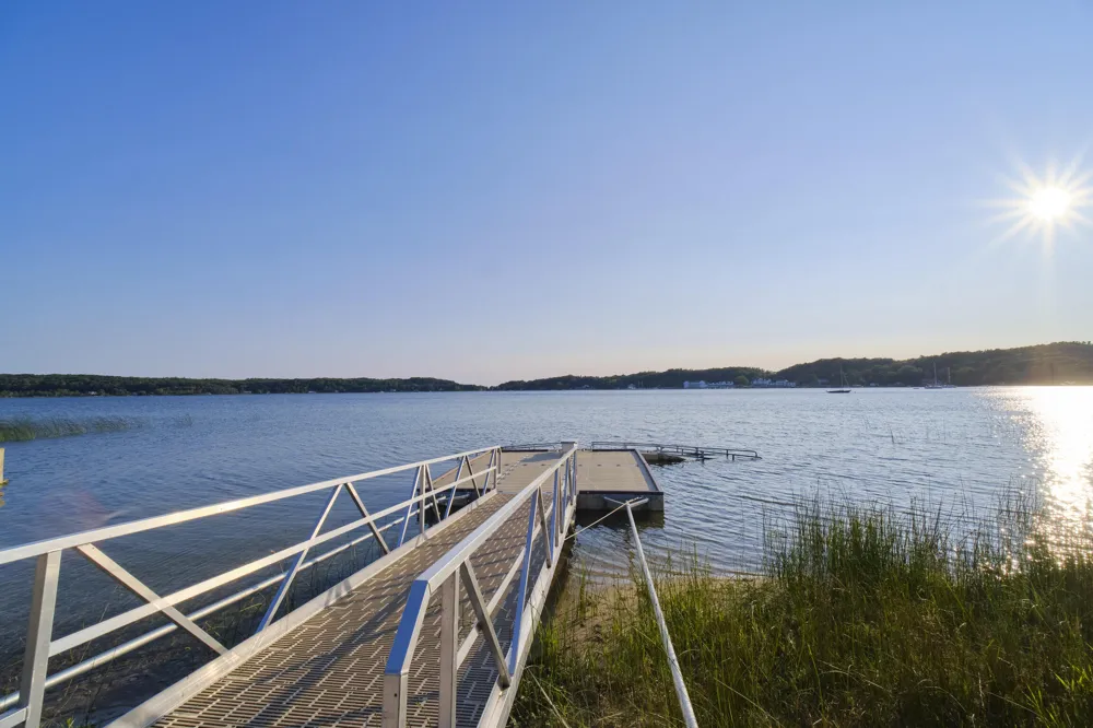 8807 Lake Park Drive Onekama Township, MI 49675