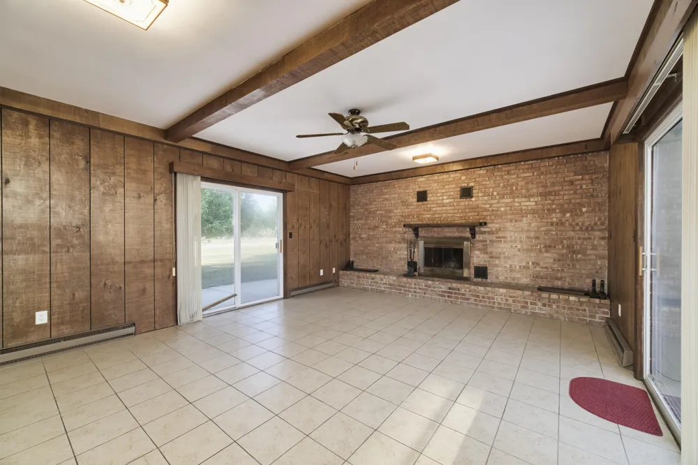 8807 Lake Park Drive Onekama Township, MI 49675