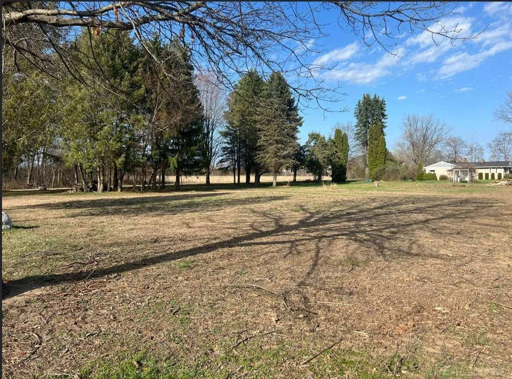 24496 renata Drive Macomb Township, MI 48042