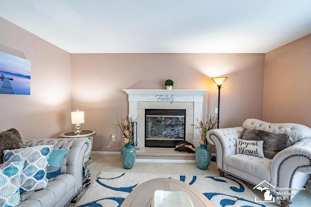 6829 Pine Creek Court Bedford Township, MI 48182
