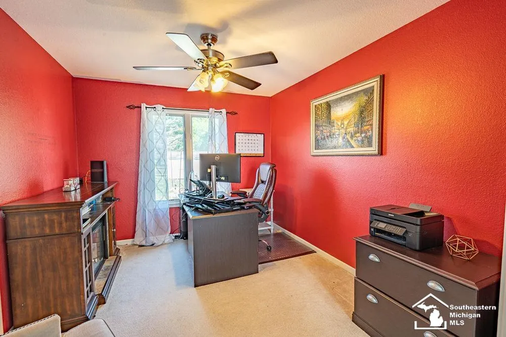 6829 Pine Creek Court Bedford Township, MI 48182