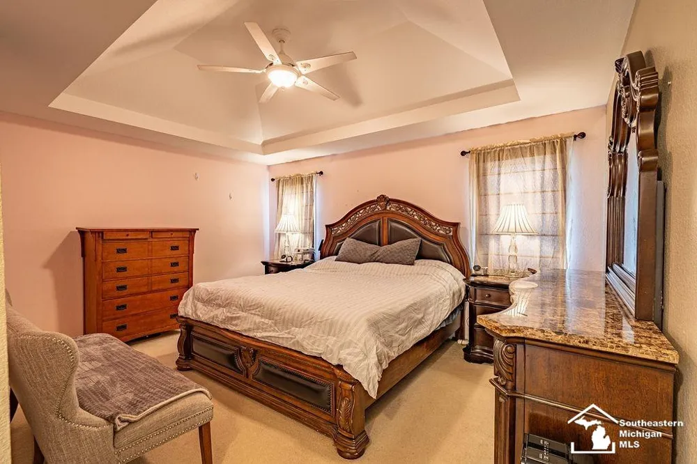 6829 Pine Creek Court Bedford Township, MI 48182