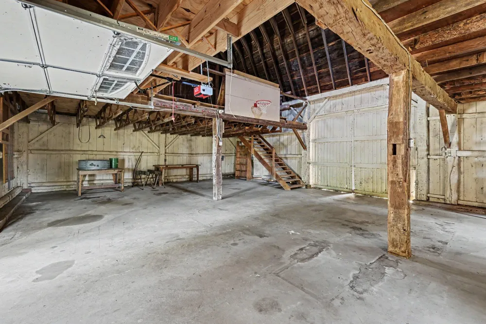 3988 Beeman Road Unknown, MI 48895