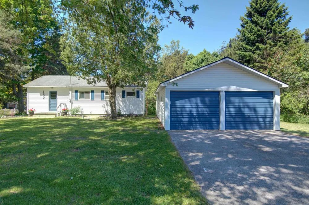 152 Sunset Drive Crystal Lake Township, MI 49636