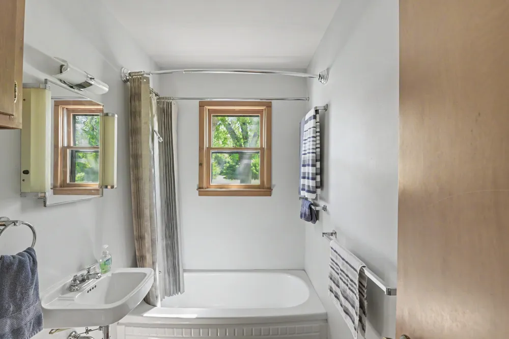 152 Sunset Drive Crystal Lake Township, MI 49636
