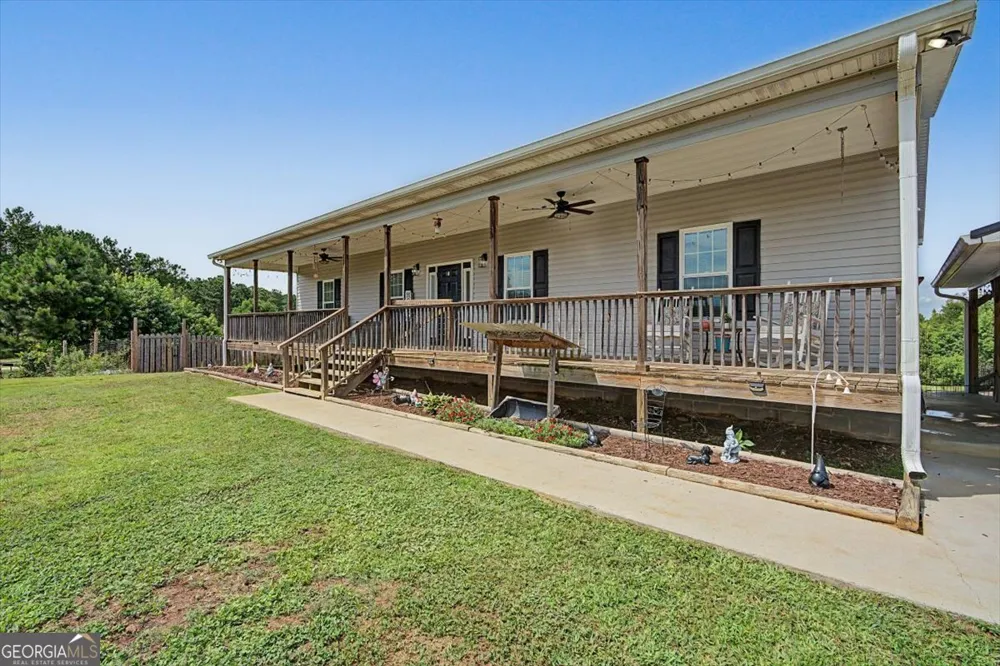 147 Edgar Bell RD Tallapoosa, GA 30176