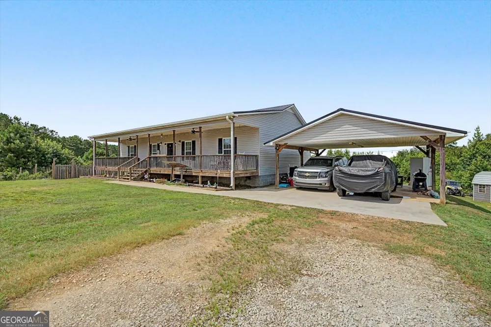 147 Edgar Bell RD Tallapoosa, GA 30176