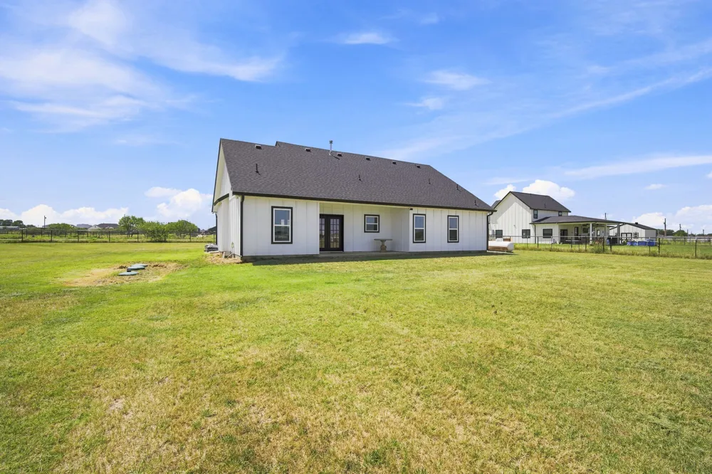 6020 Huckleberry Lane Joshua, TX 76058