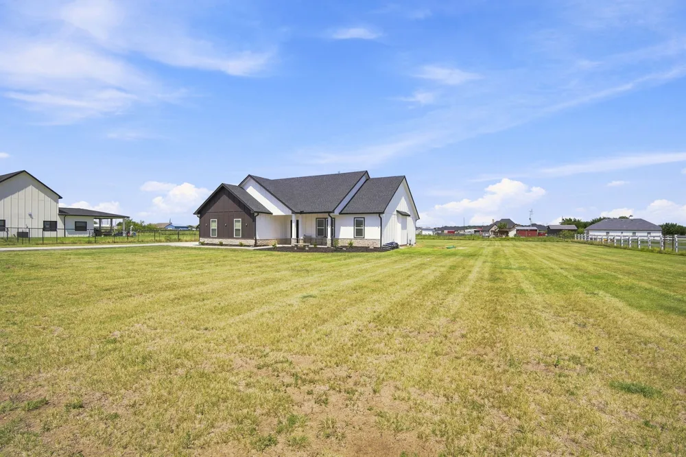 6020 Huckleberry Lane Joshua, TX 76058