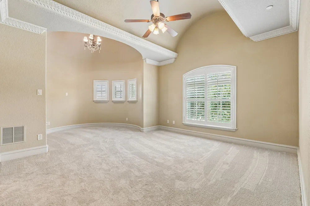 6900 King Charles Court Colleyville, TX 76034