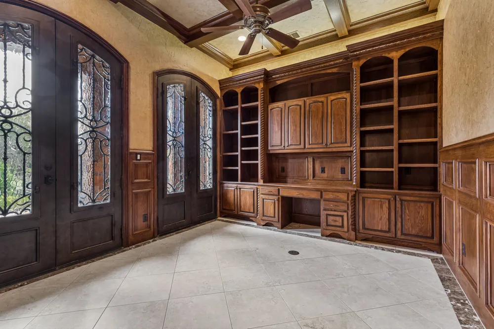 6900 King Charles Court Colleyville, TX 76034