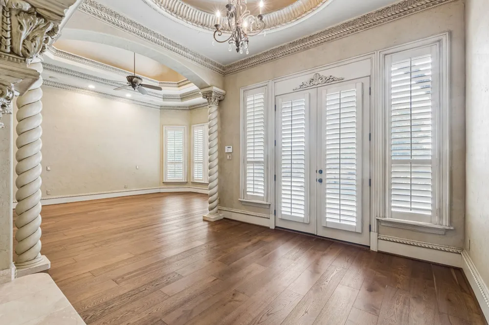 6900 King Charles Court Colleyville, TX 76034
