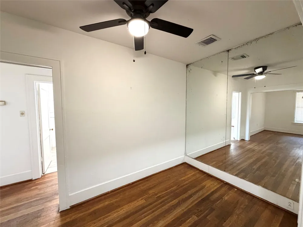 1125 Usener Street Houston, TX 77009