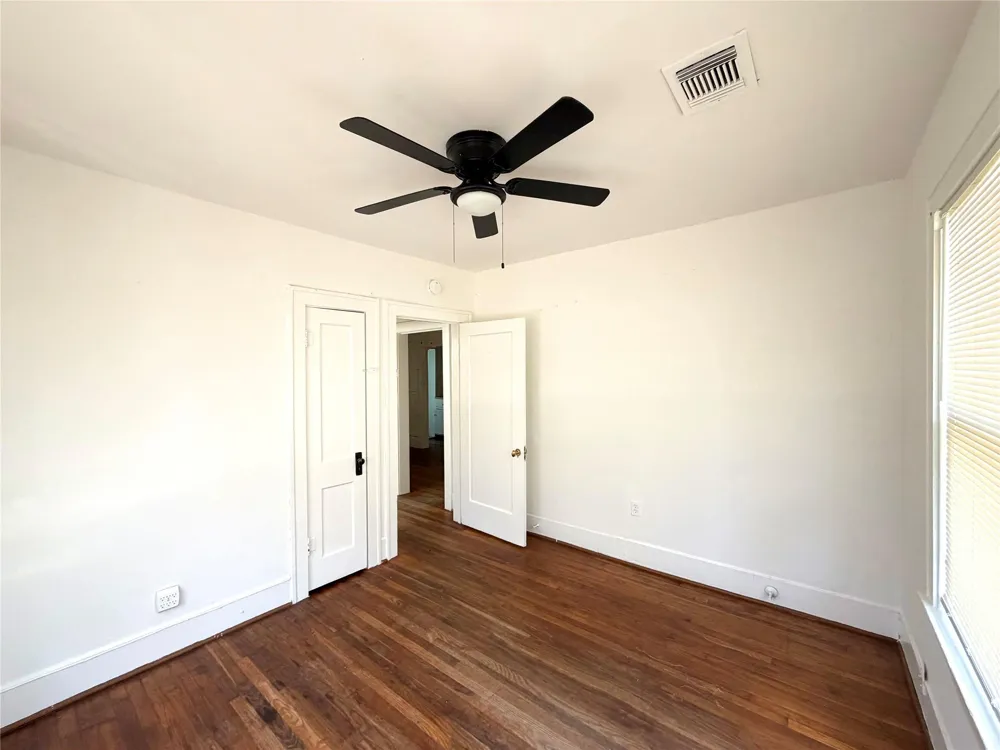 1125 Usener Street Houston, TX 77009