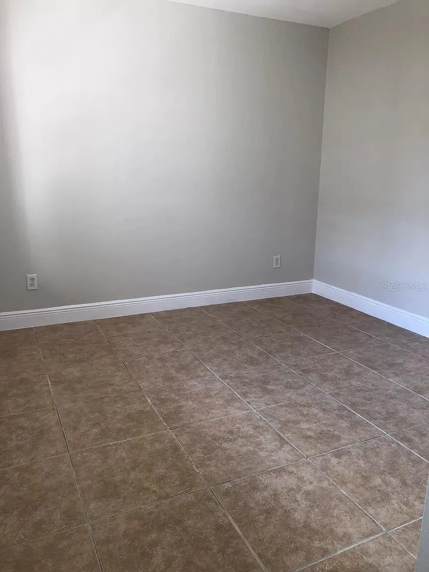 10109 BLAZED TREE COURT Orlando, FL 32821