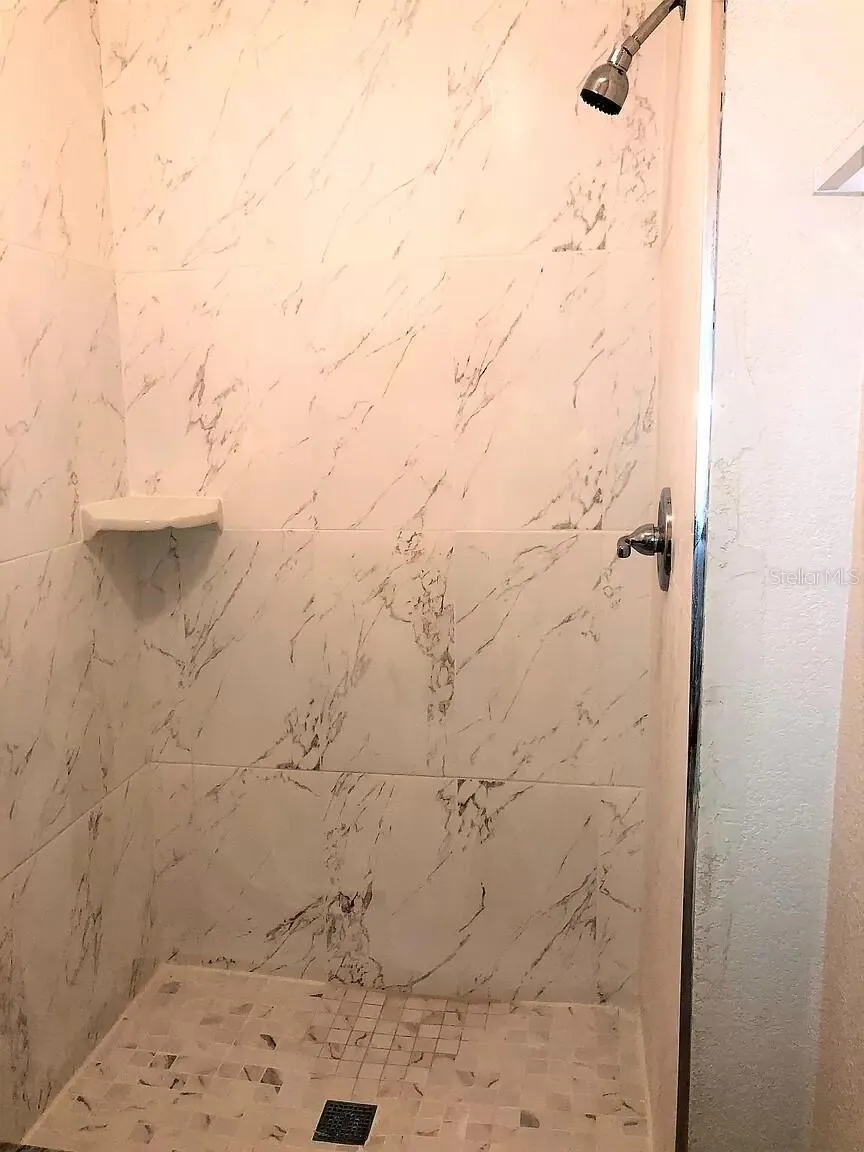 10109 BLAZED TREE COURT Orlando, FL 32821