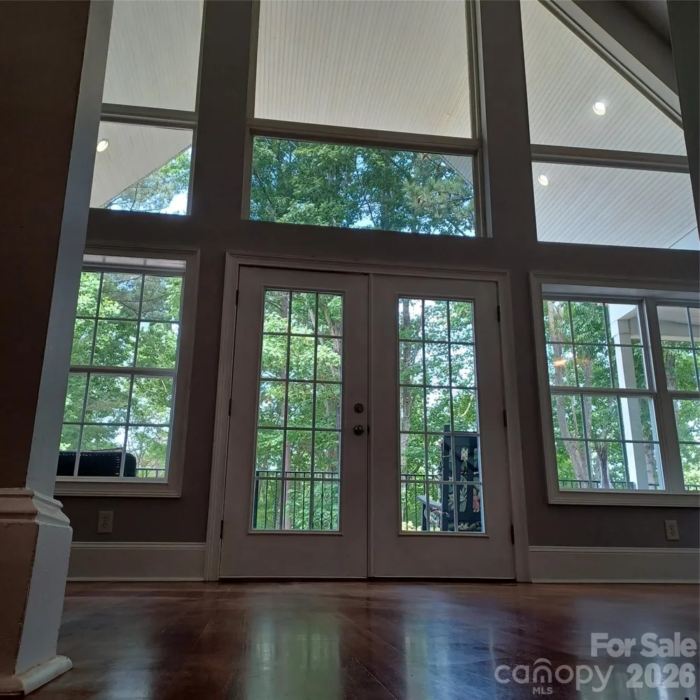 3645 Lake Bluff Drive Sherrills Ford, NC 28763