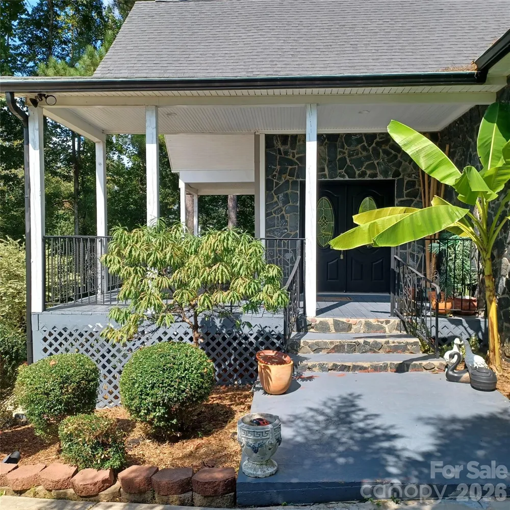 3645 Lake Bluff Drive Sherrills Ford, NC 28763