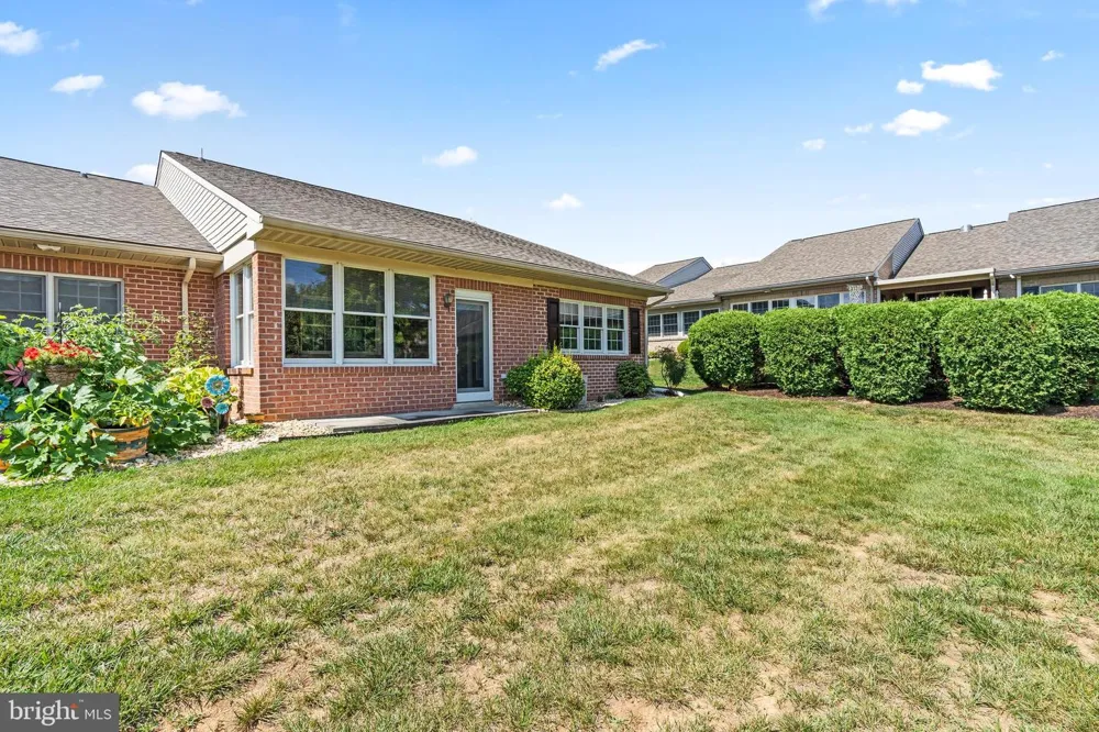 168 SUNBROOK LANE #153 Hagerstown, MD 21742