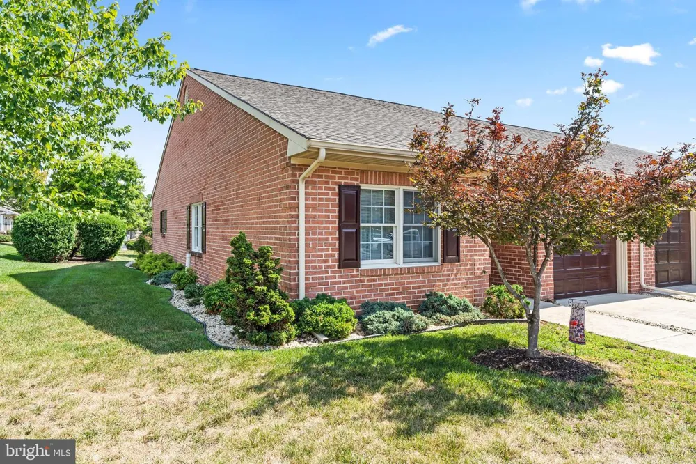 168 SUNBROOK LANE #153 Hagerstown, MD 21742
