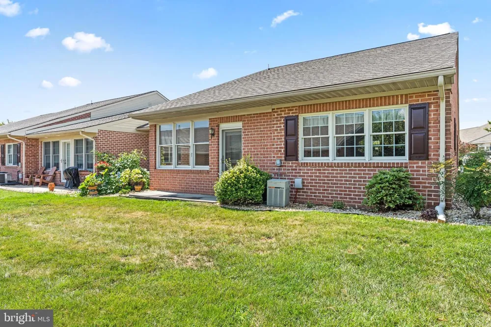 168 SUNBROOK LANE #153 Hagerstown, MD 21742