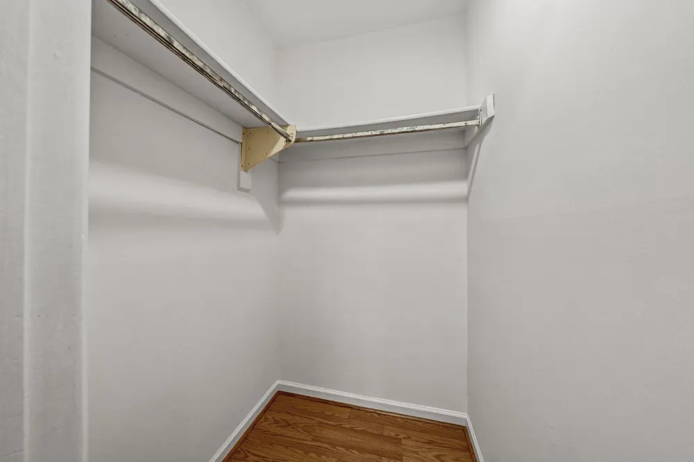 116 PROSPERITY SE #B Leesburg, VA 20175
