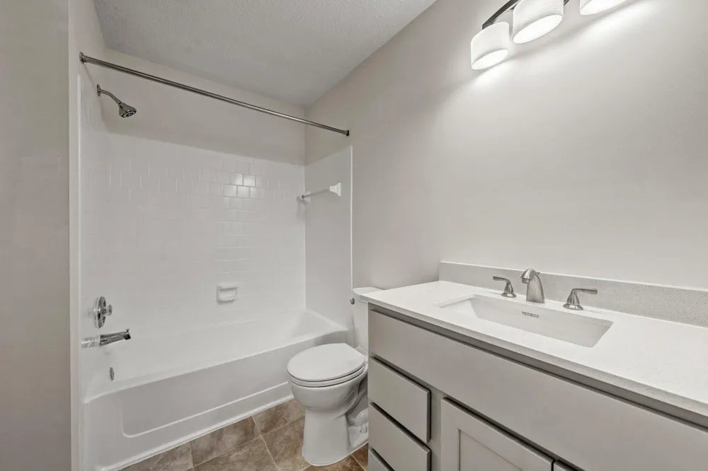 116 PROSPERITY SE #B Leesburg, VA 20175