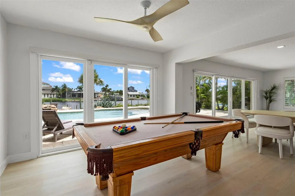 5548 LEEWARD LANE New Port Richey, FL 34652