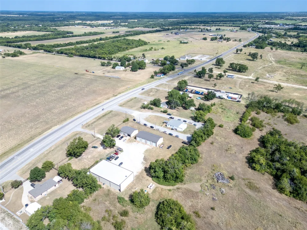 15602 State HWY 160 Blue Ridge, TX 75424