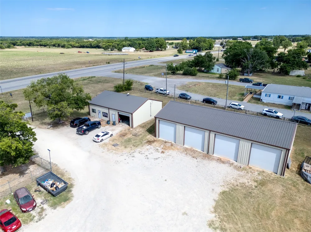 15602 State HWY 160 Blue Ridge, TX 75424