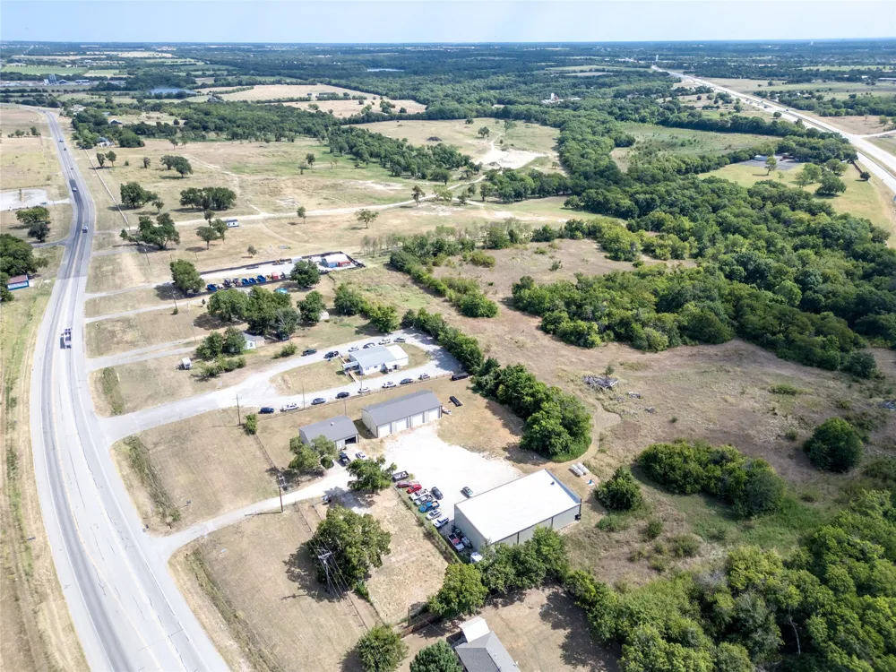 15602 State HWY 160 Blue Ridge, TX 75424