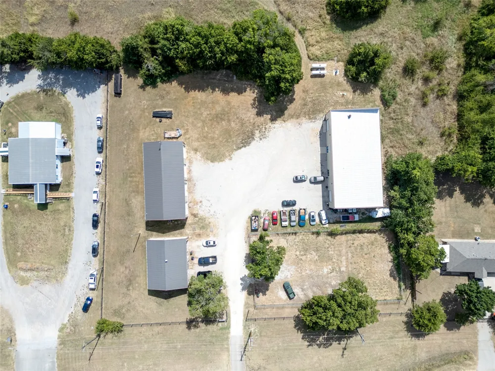 15602 State HWY 160 Blue Ridge, TX 75424