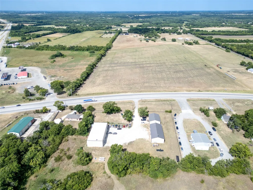 15602 State HWY 160 Blue Ridge, TX 75424