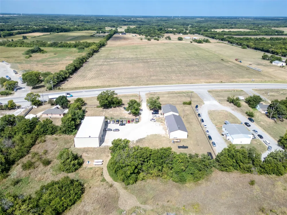 15602 State HWY 160 Blue Ridge, TX 75424