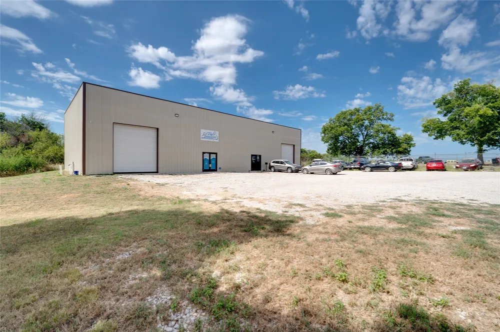 15602 State HWY 160 Blue Ridge, TX 75424