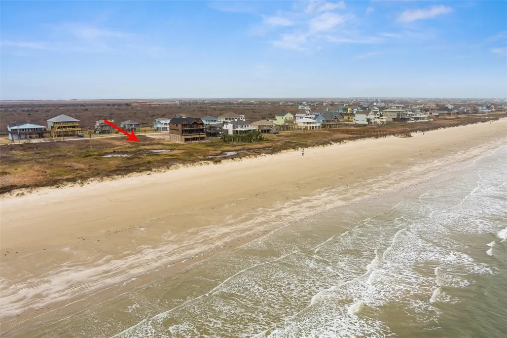 338 Atkinson Street Crystal Beach, TX 77650