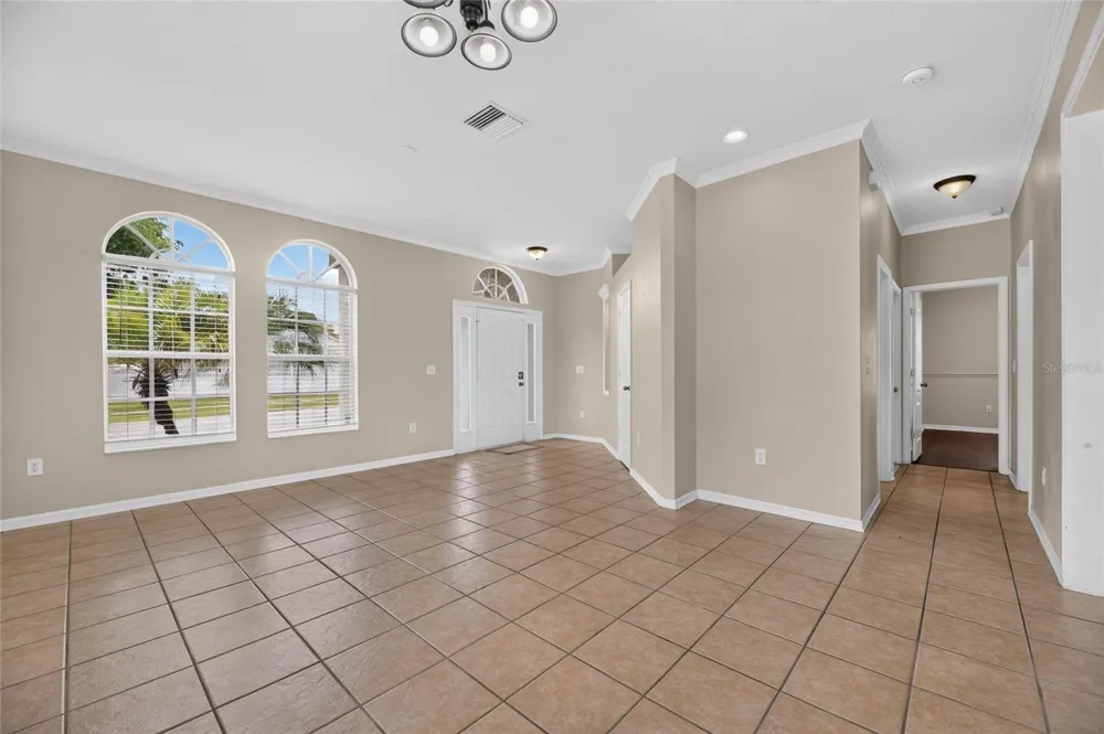24519 BREEZY OAK COURT Lutz, FL 33559
