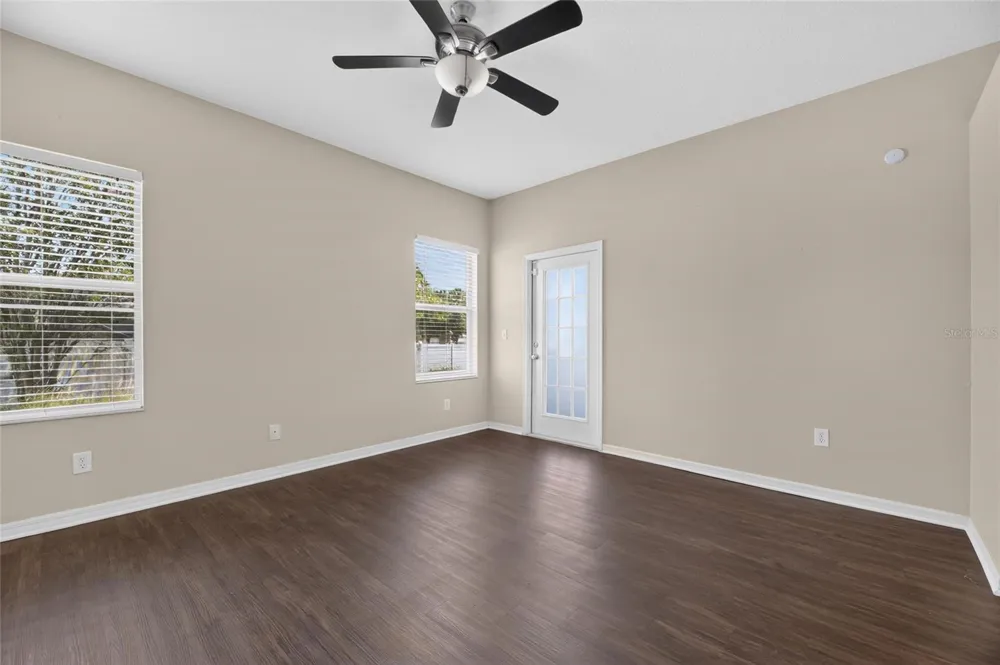 24519 BREEZY OAK COURT Lutz, FL 33559