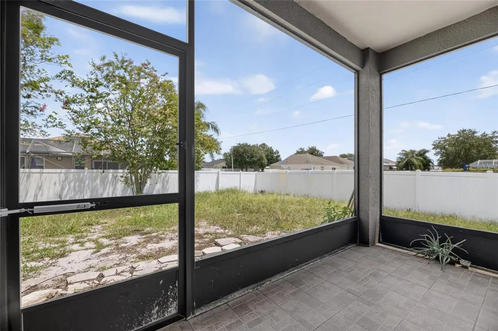 24519 BREEZY OAK COURT Lutz, FL 33559