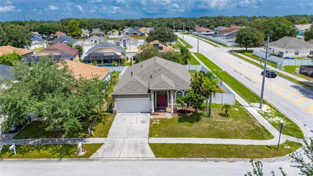 24519 BREEZY OAK COURT Lutz, FL 33559