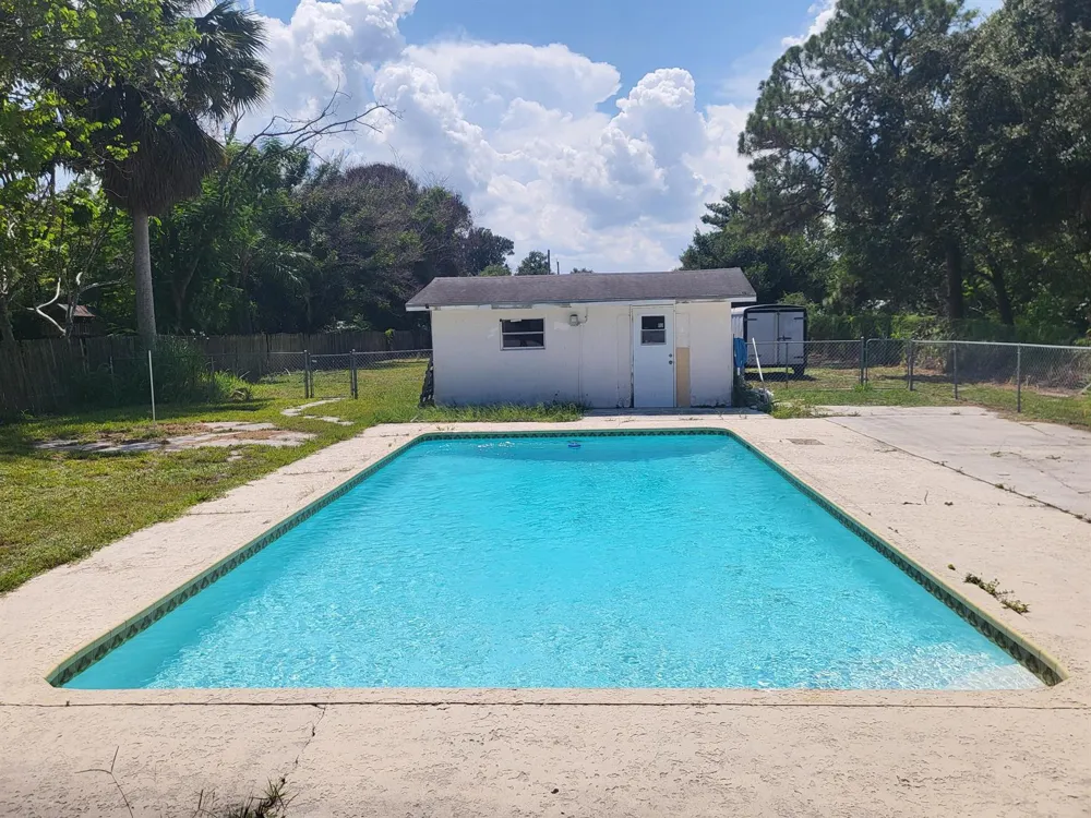 5011 S 2ND STREET S Fort Pierce, FL 34982